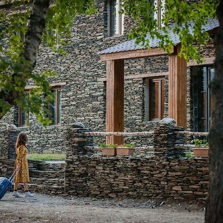 Hotel Complex Nabadi Omalo Екстериор снимка