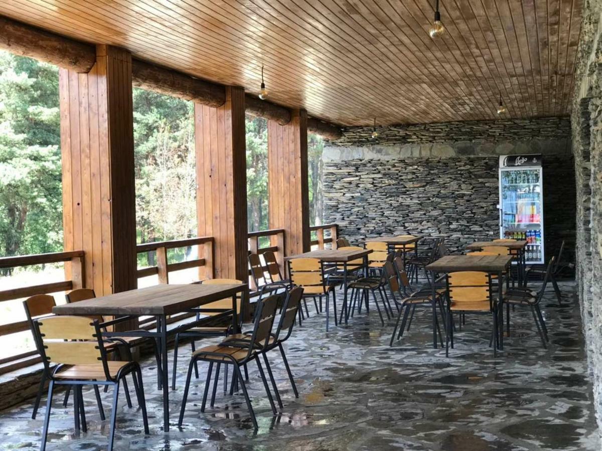 Hotel Complex Nabadi Omalo Екстериор снимка