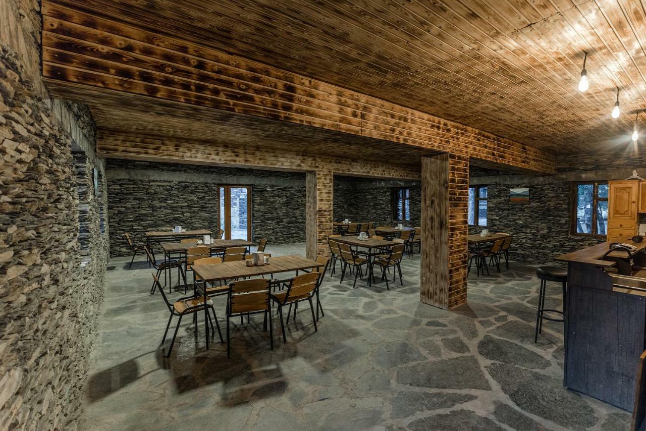 Hotel Complex Nabadi Omalo Екстериор снимка