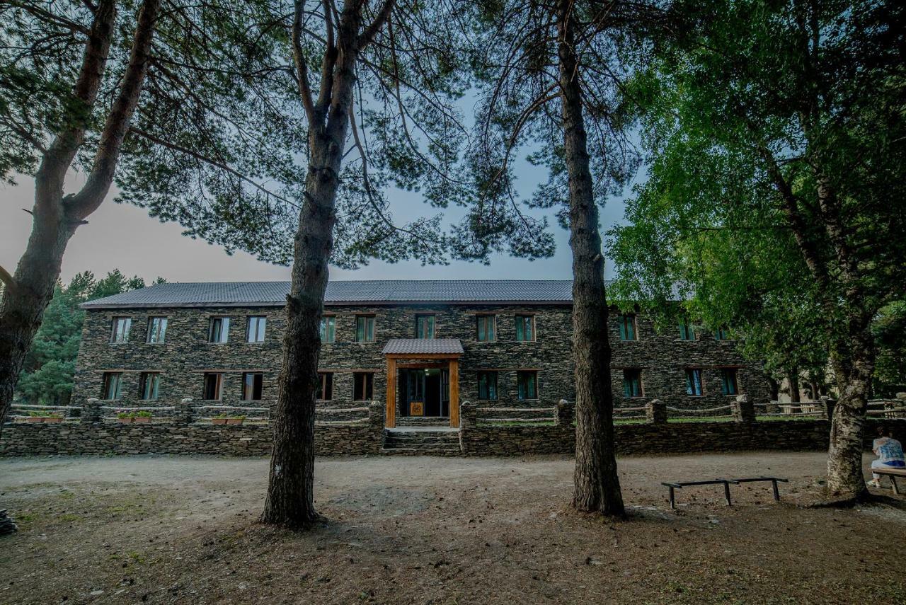 Hotel Complex Nabadi Omalo Екстериор снимка