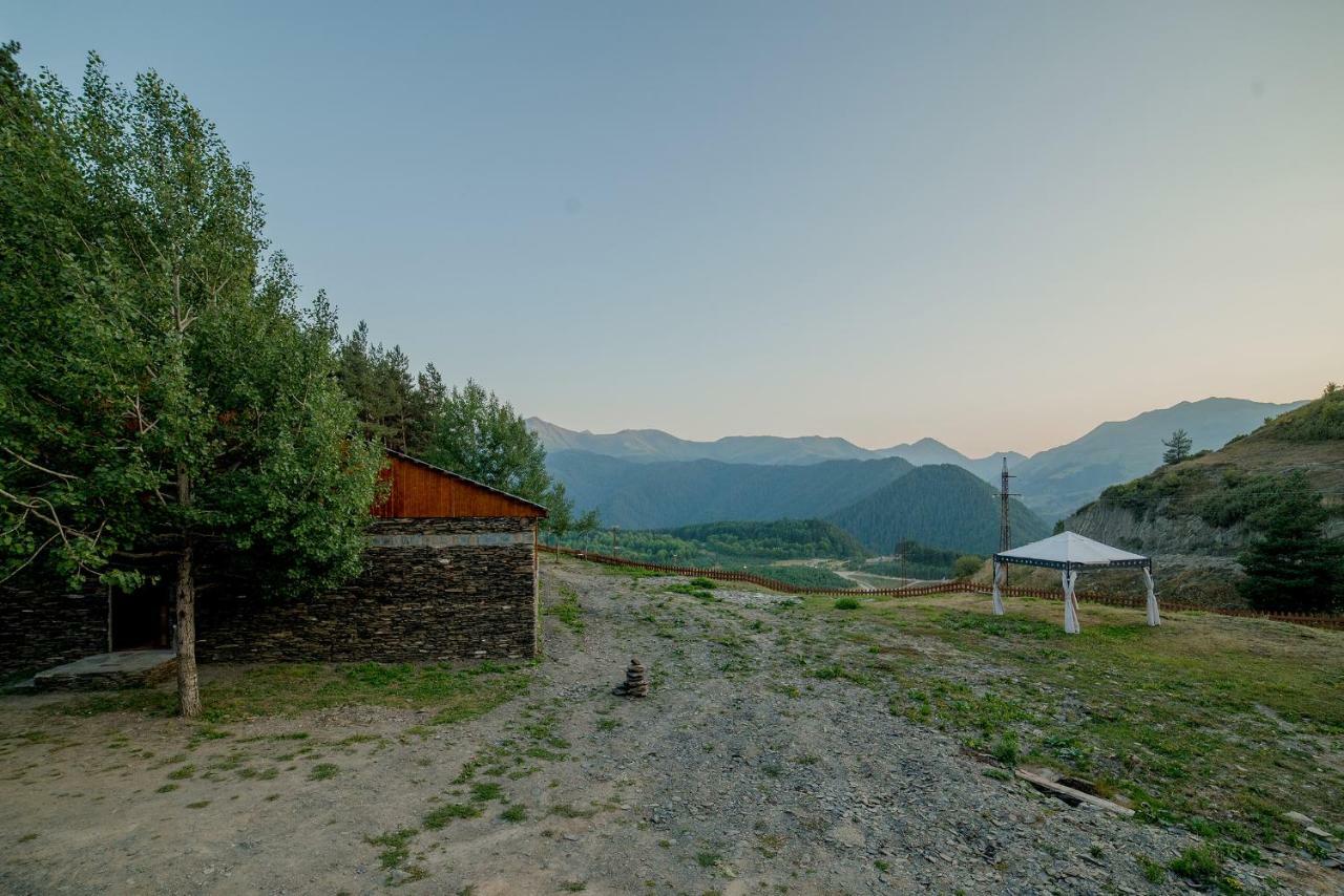 Hotel Complex Nabadi Omalo Екстериор снимка