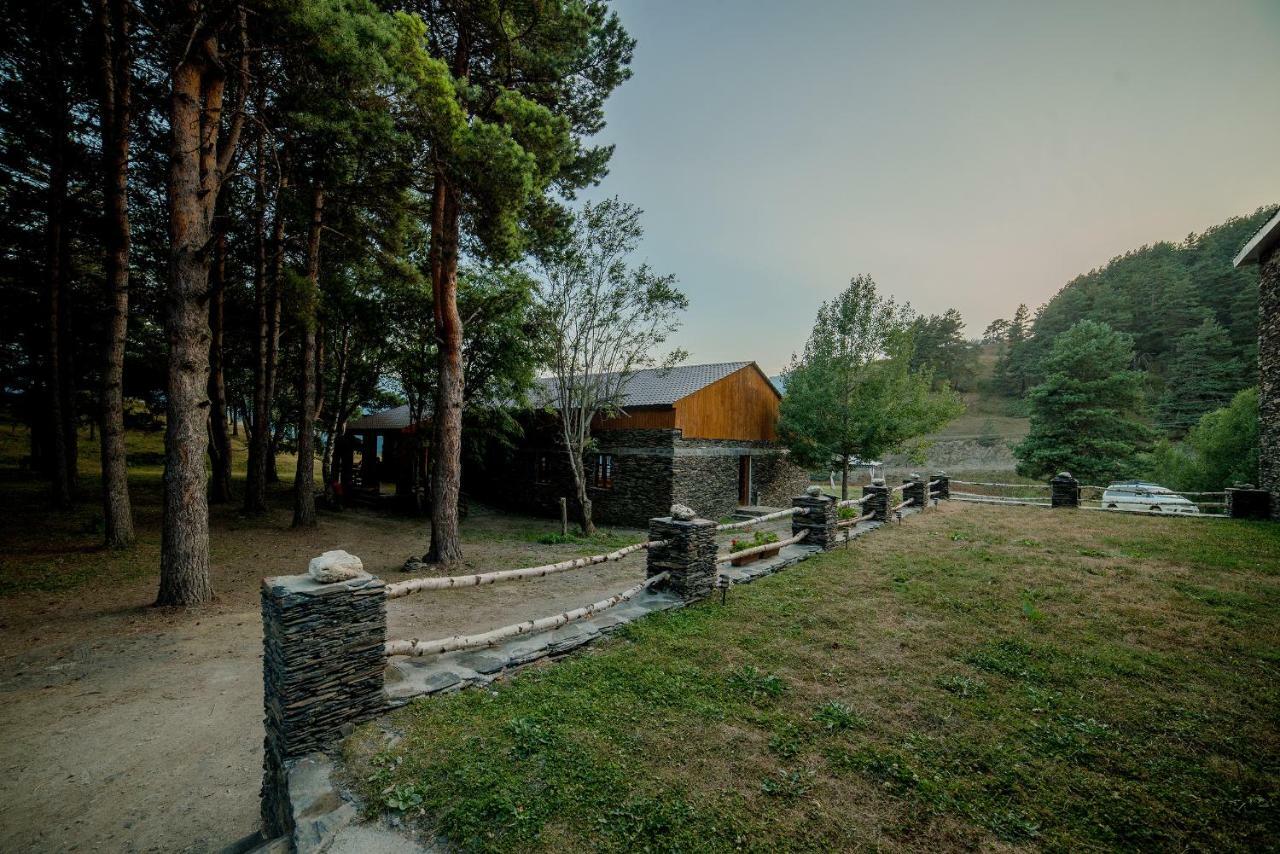 Hotel Complex Nabadi Omalo Екстериор снимка